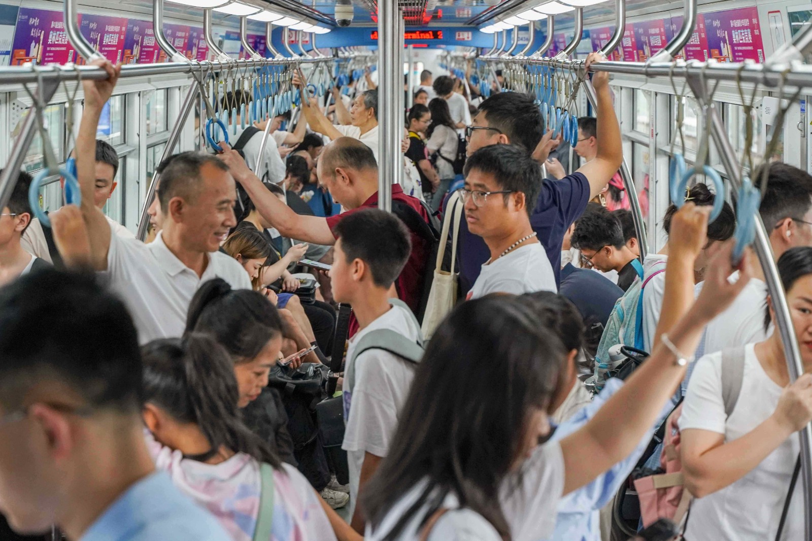 育才中学奥数竞赛地铁广告投放案例展示